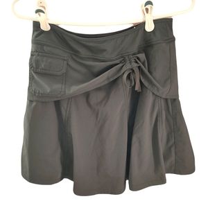 Athleta Wherever Black Skort Skirt Built in Shorts Lined, Pocket Size 2